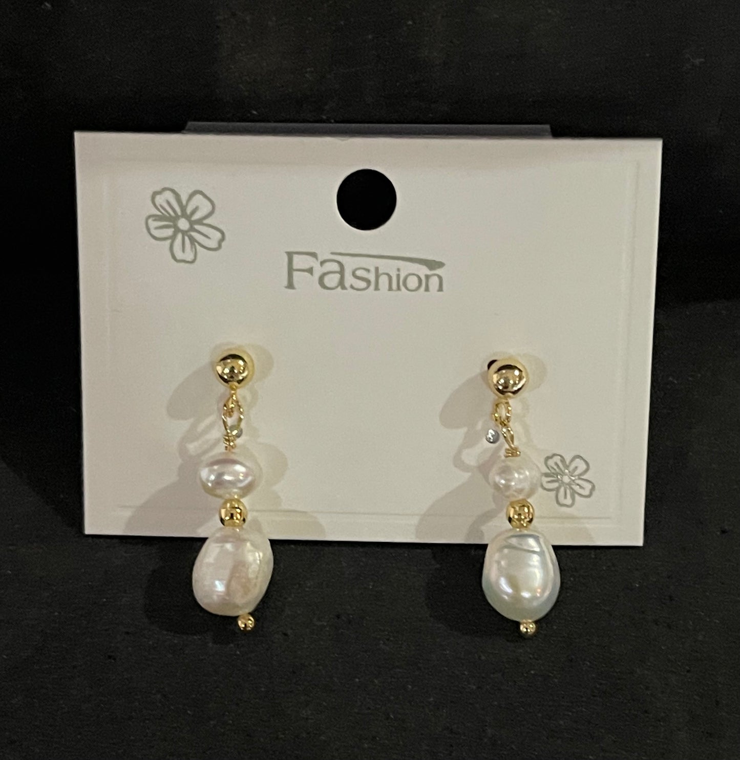 Freshwater Pearl Earrings