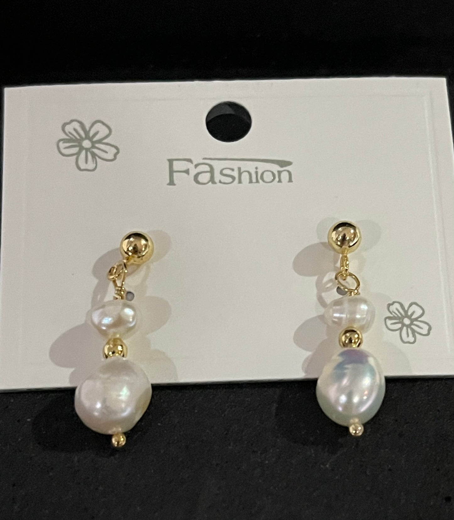 Freshwater Pearl Earrings